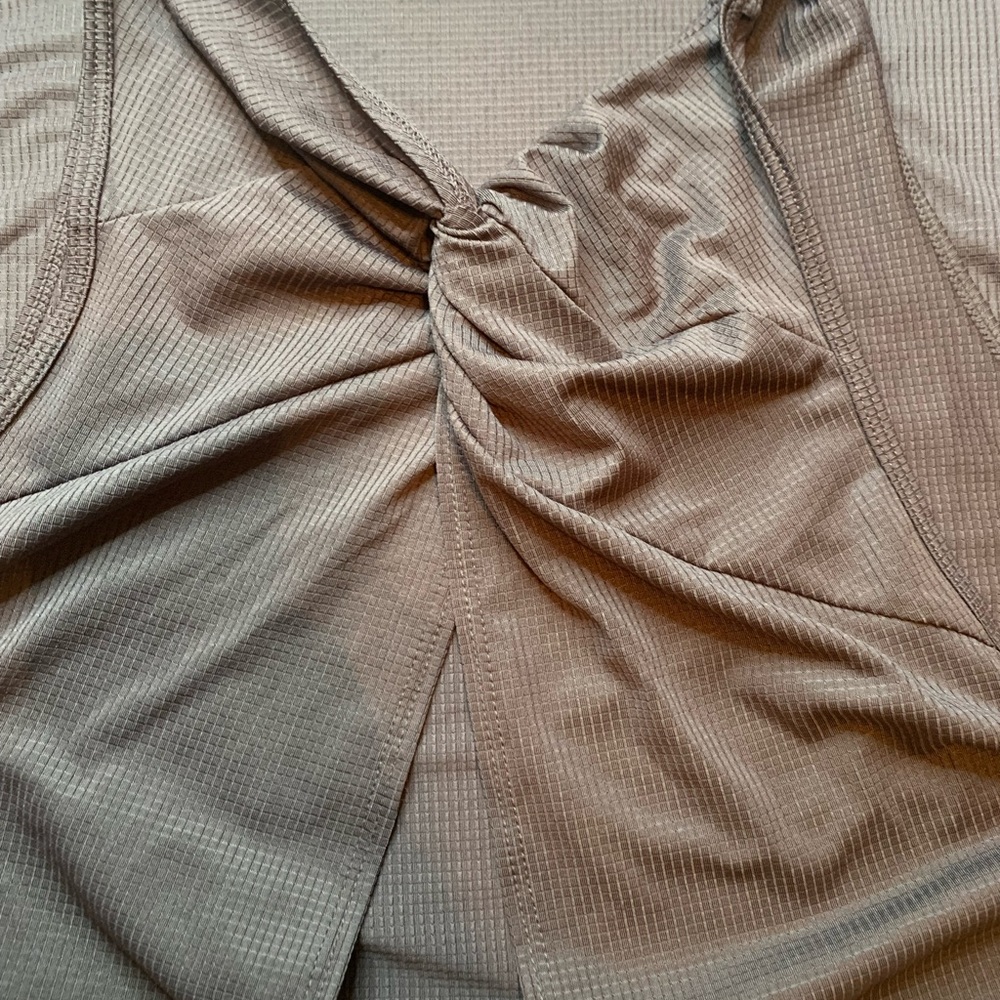 Fabletics - Open Back Tank Top - Picture 5 of 6